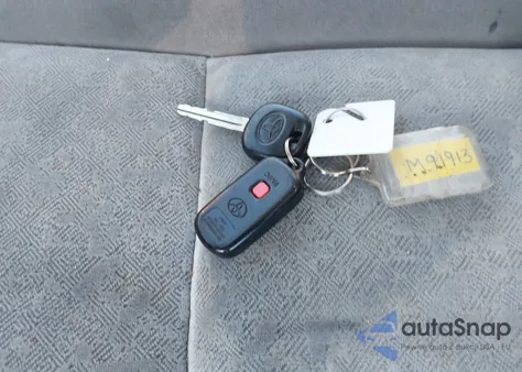 2001 Toyota Prius z USA, uszkodzony, nr VIN JT2BK12U510008436